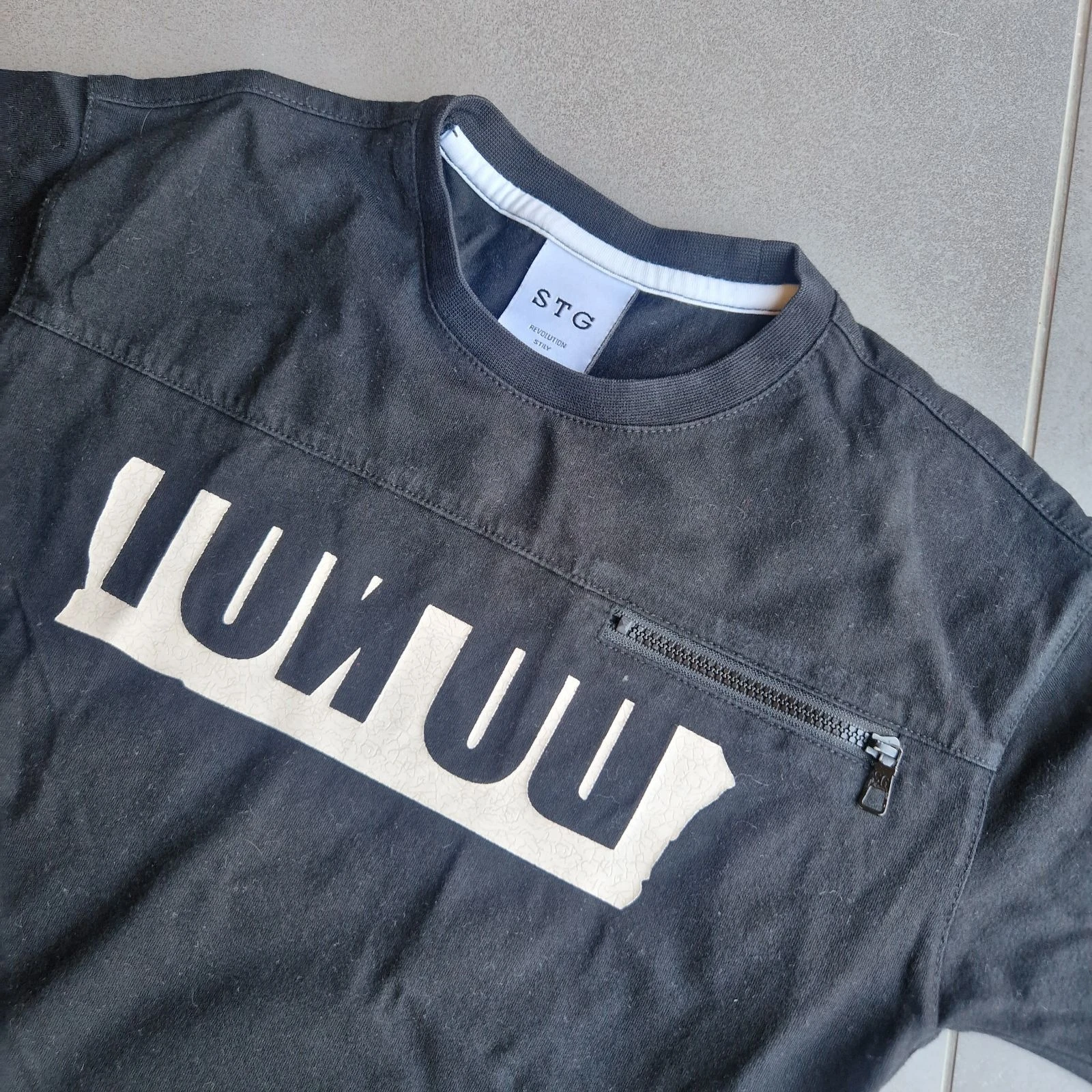Camiseta niño STG – photo 3